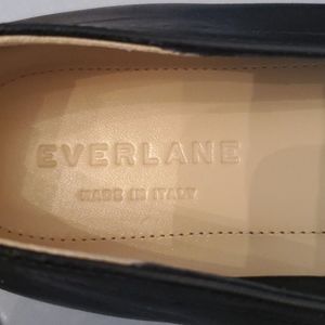 Everlane The 40-Hour Flat